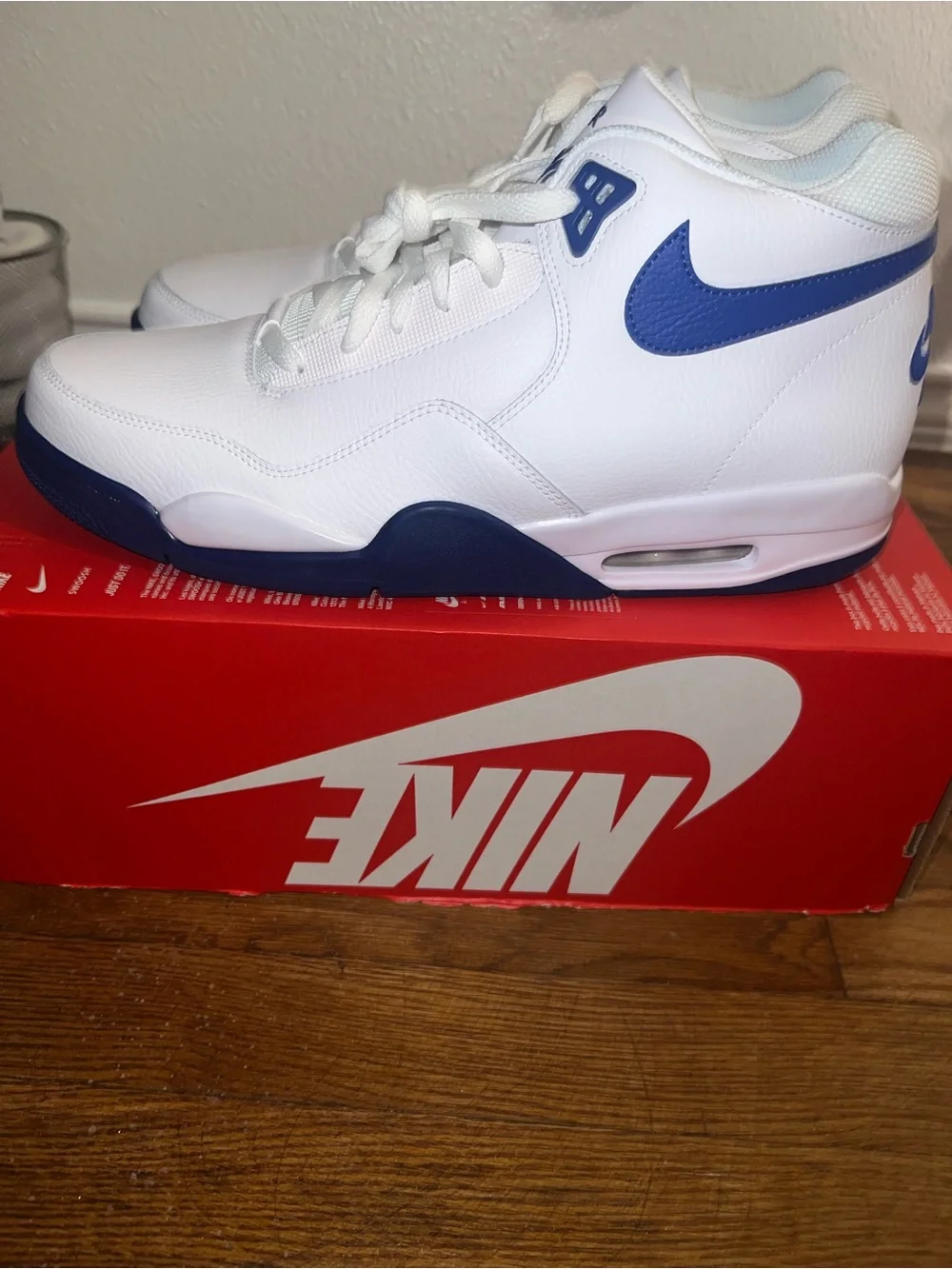 RARE Men's Nike Flight Legacy White Game Royal BQ4212-103 Size New No Lid!